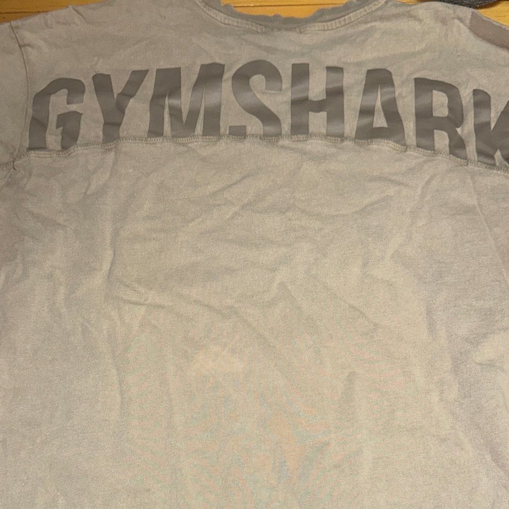 Gymshark Men’s Light Gray Short-Sleeve Logo Tee